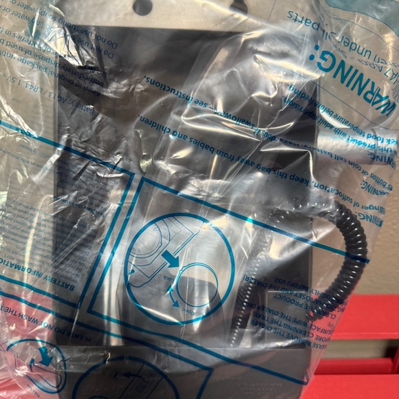 Black Phone 2 Rotary Phone Popcorn Tin Bucket AMC Exclusive NEW - Picture 6 of 9